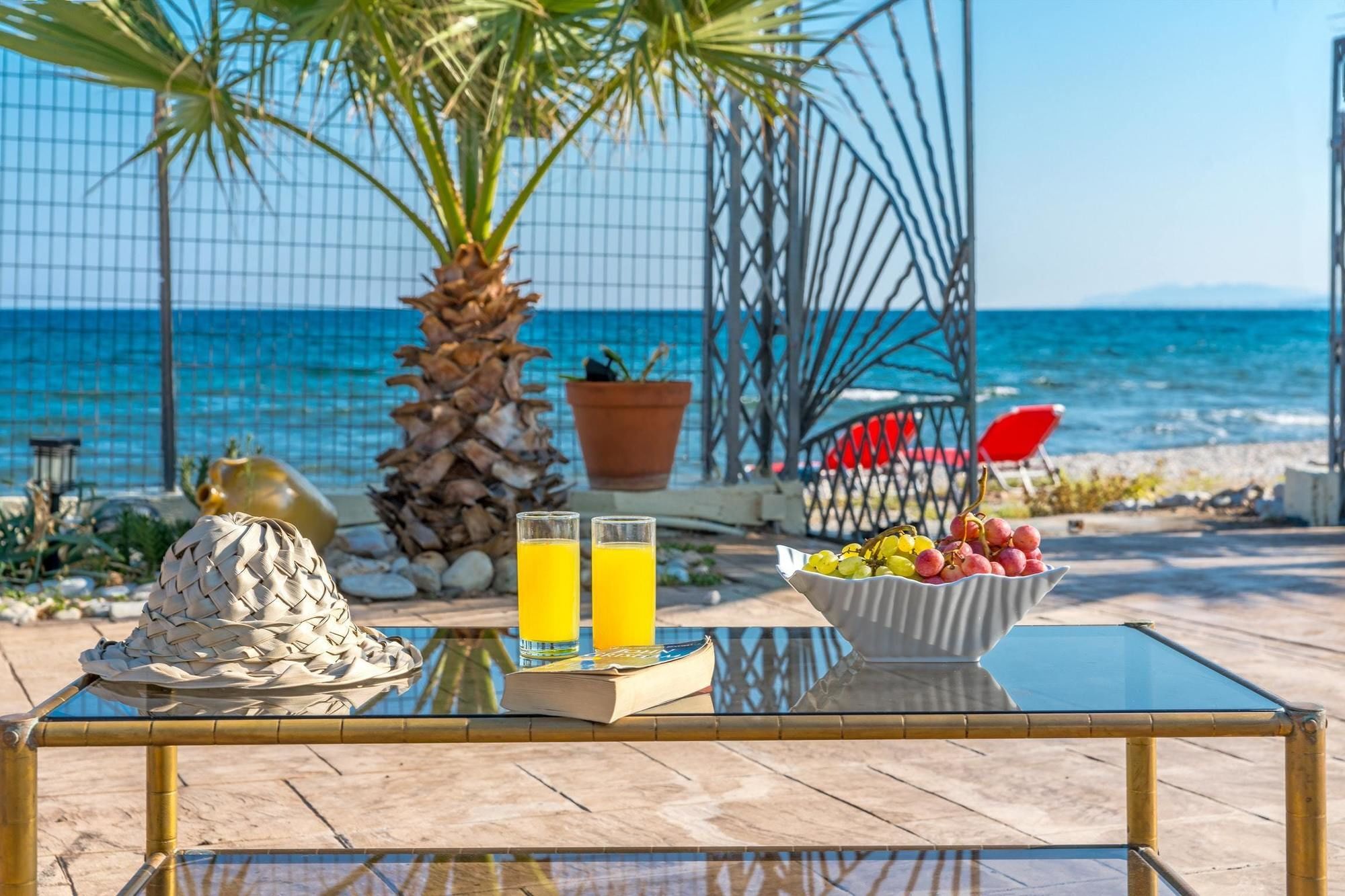 Maria'S Seaside Villa - House With 3 Rooms In Marathon, With Wonderful Экстерьер фото