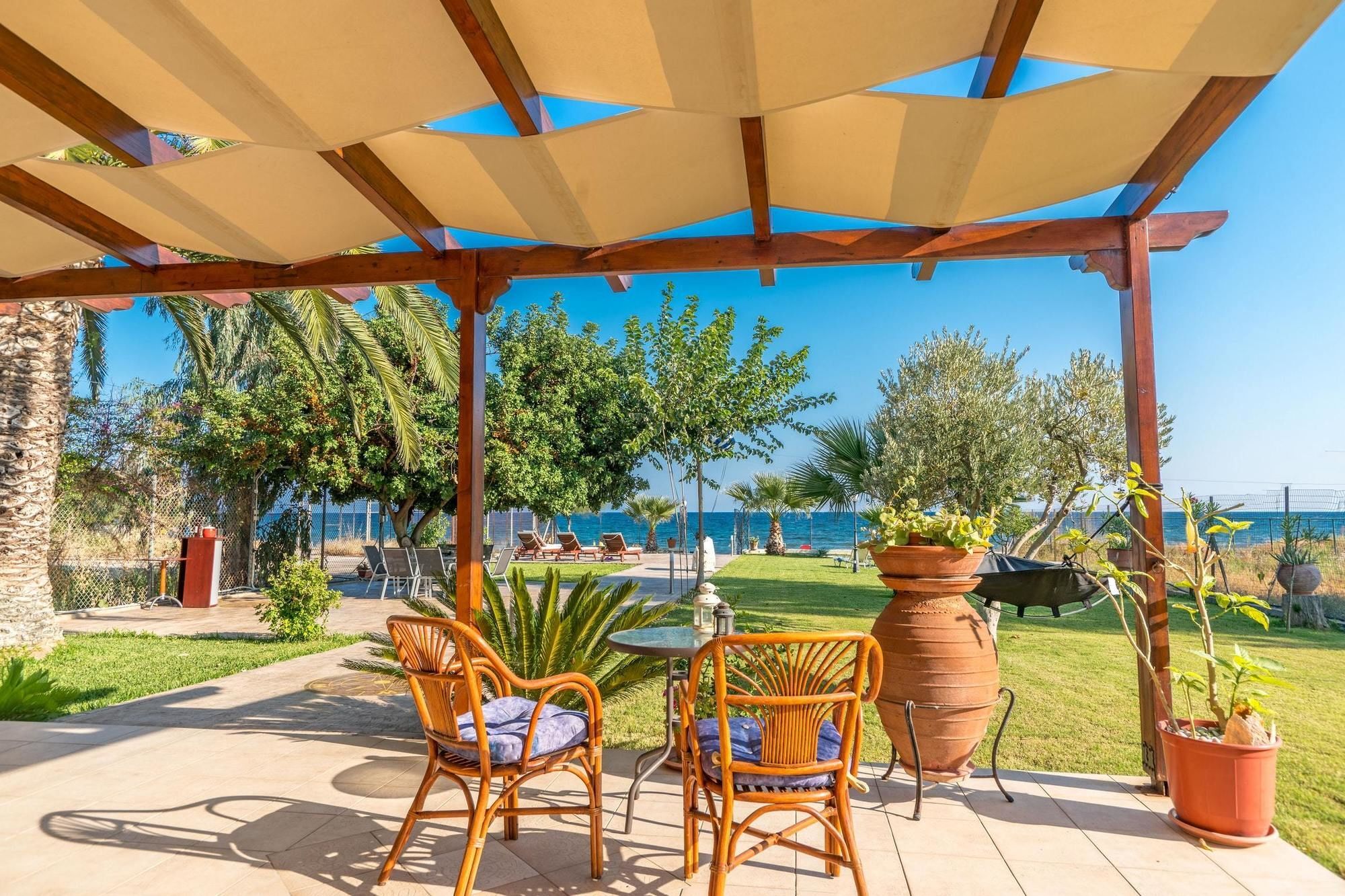 Maria'S Seaside Villa - House With 3 Rooms In Marathon, With Wonderful Экстерьер фото